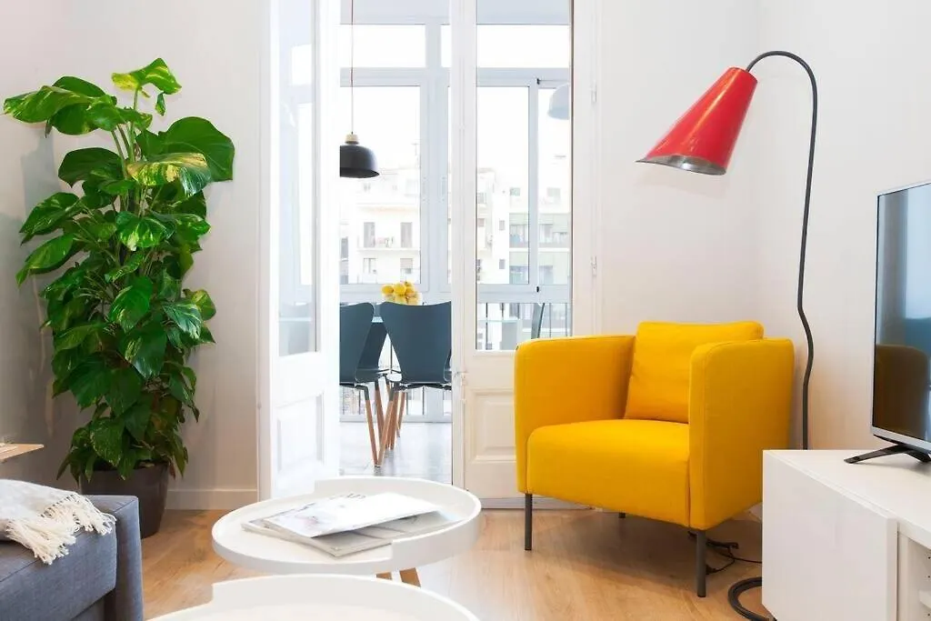 ברצלונה Very Spacious Eixample 4Bd 4Ba Apartment 0*,