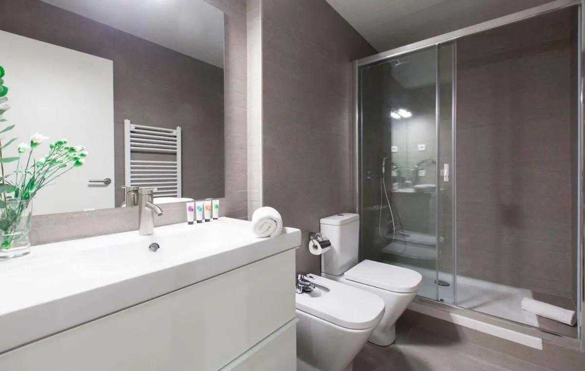 Very Spacious Eixample 4Bd 4Ba Apartment Barcellona